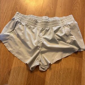 ATHLETA Hustle Shorts - Size large